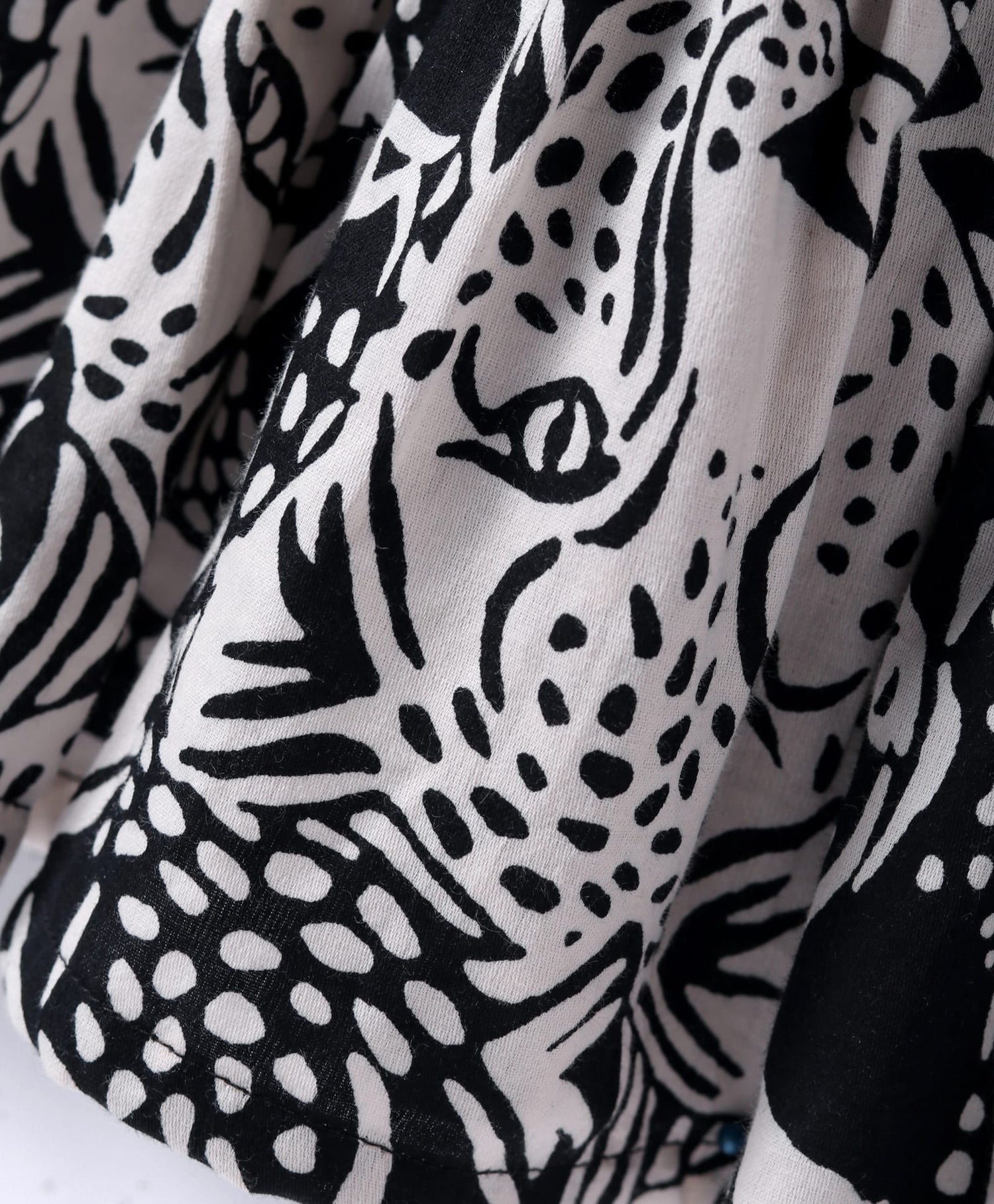 Roar at the Door Girls Brown and Black Printed Dress with Hairband