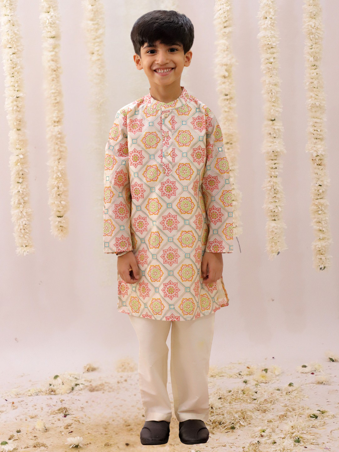 Mishti Off White Kurta Pyjama Set For Boys