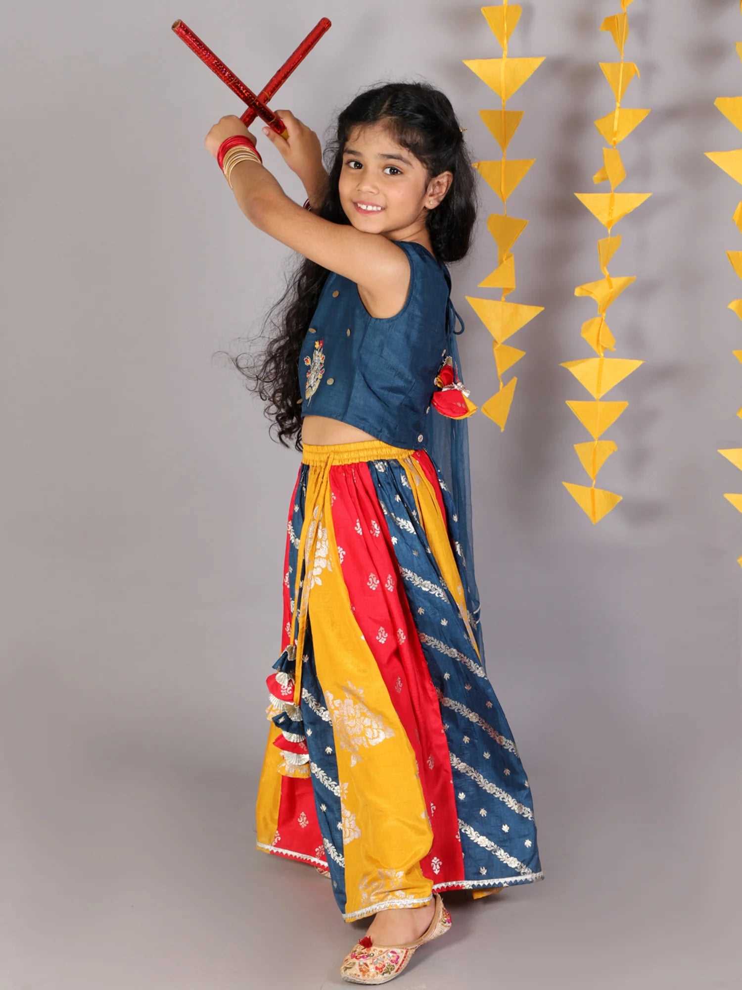 Girls jamavar choli with multicolor ghaghra & dupatta set