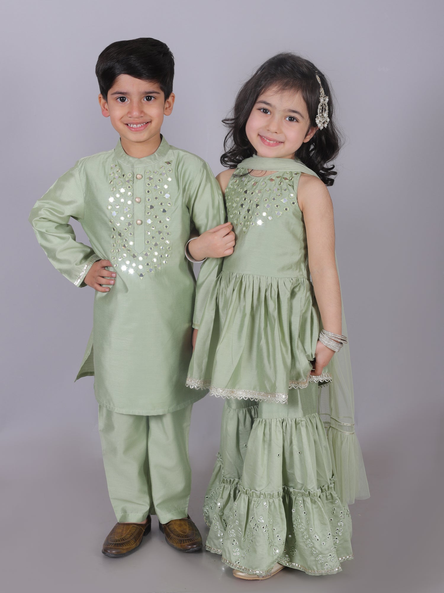 Zarqa Boys Green Kurta with Pant set