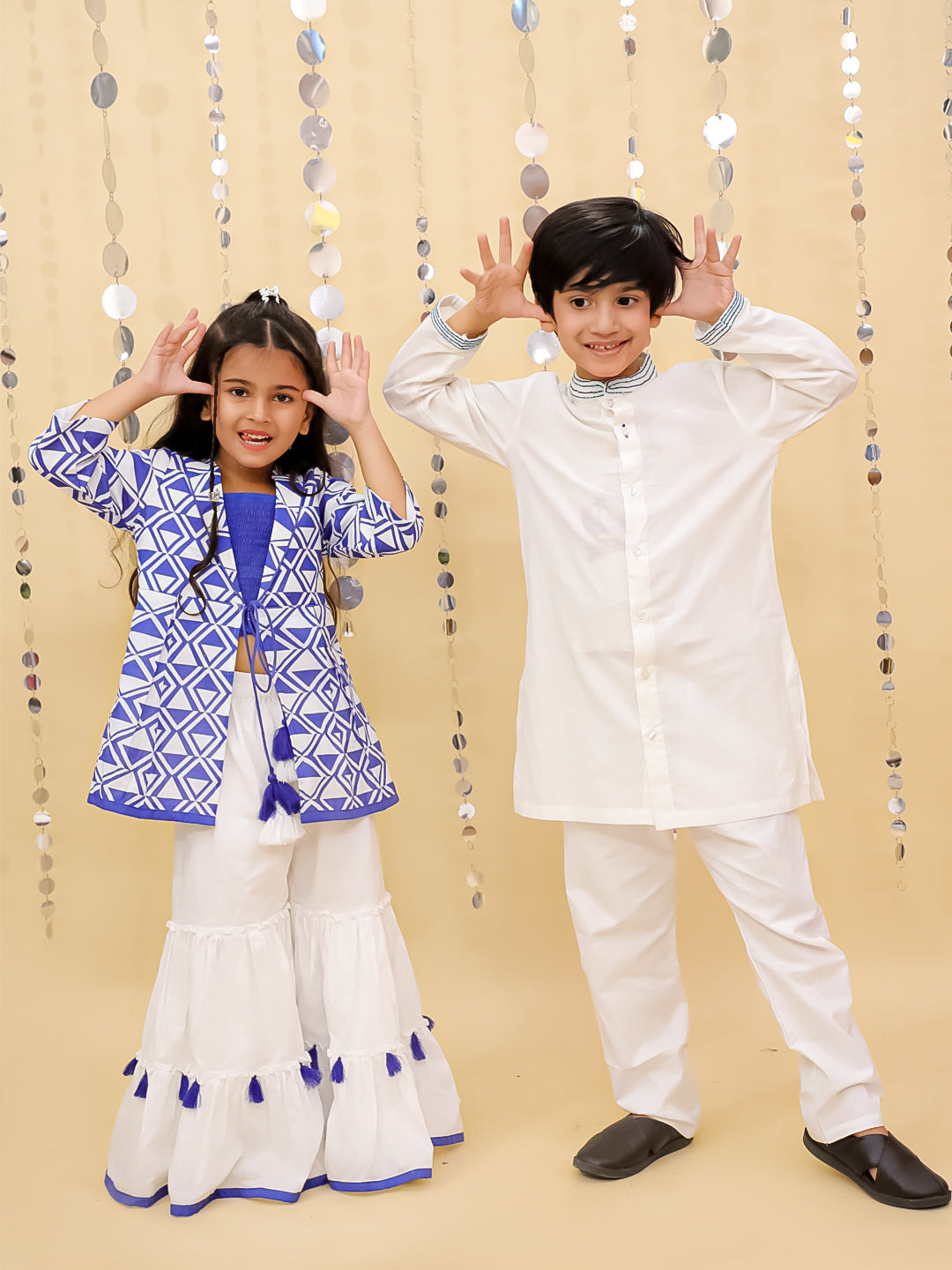 Shor-Gul White Kurta Pyjama Set For Boys