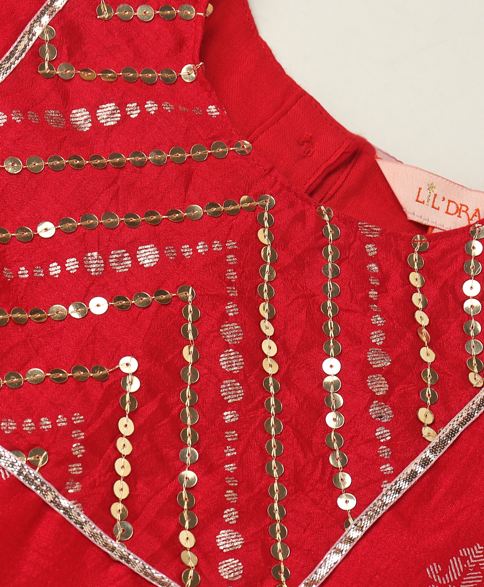 Girls jamavar choli with brocade ghaghra & dupatta
