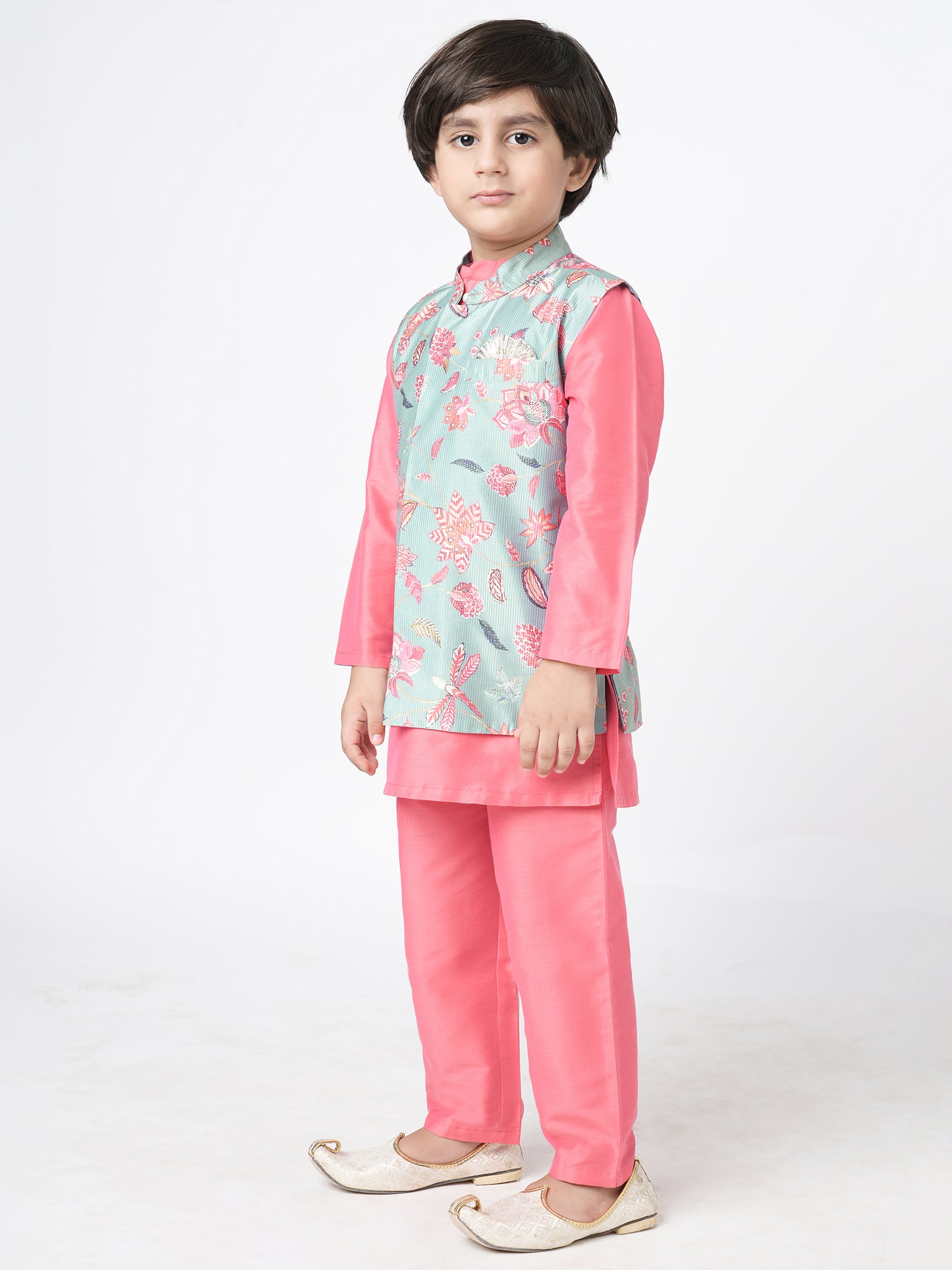Golden Weaves Pink Kurta with Pant and Jacket set
