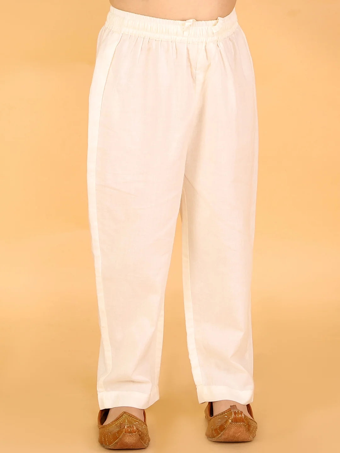 Boys stylish printed cambric kurta with pyjama set