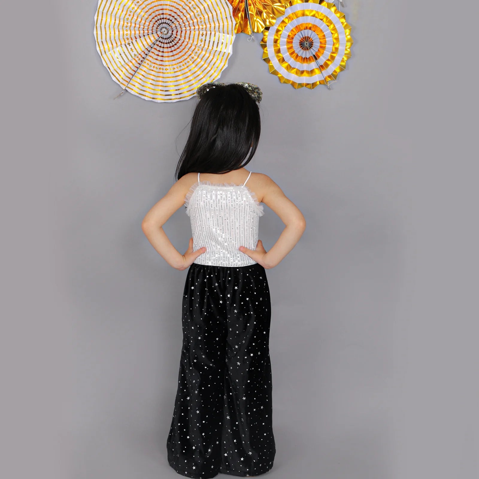 Girls Coord sets, Stylish Sequence spaghetti Top with Glitter Star print Velvet Pants