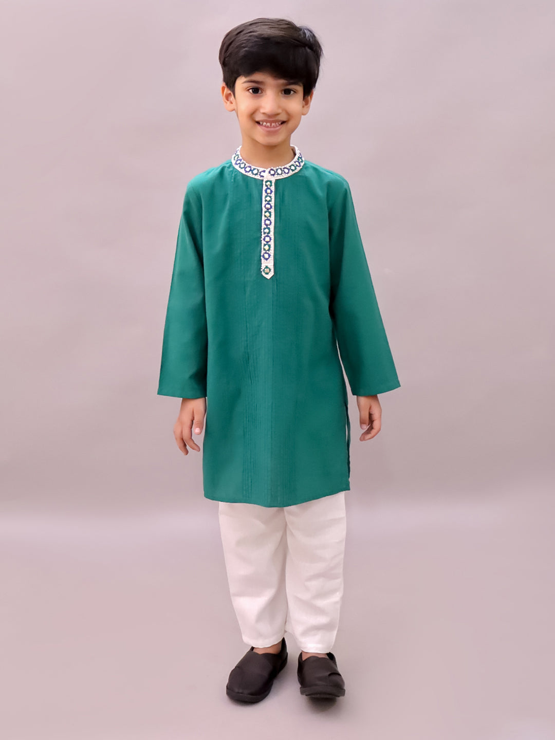 Shor-Gul Green Kurta Pyjama Set For Boys