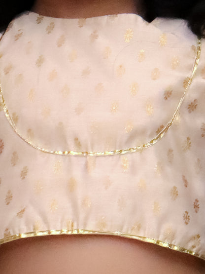 Mishti Off White Lehanga Choli Dupatta Set For Girls