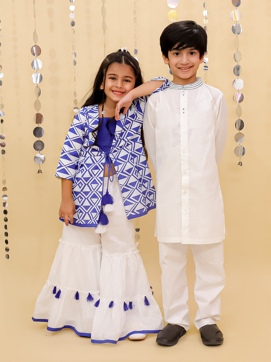 Shor-Gul White Kurta Pyjama Set For Boys