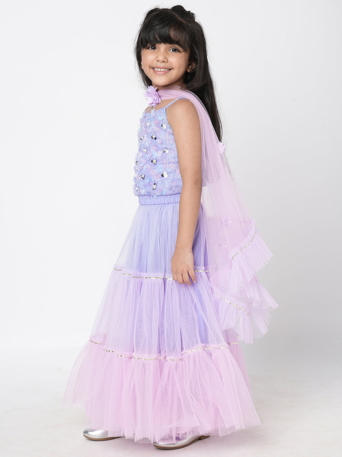 Girls embroidered choli with shaded ghaghra & dupatta set
